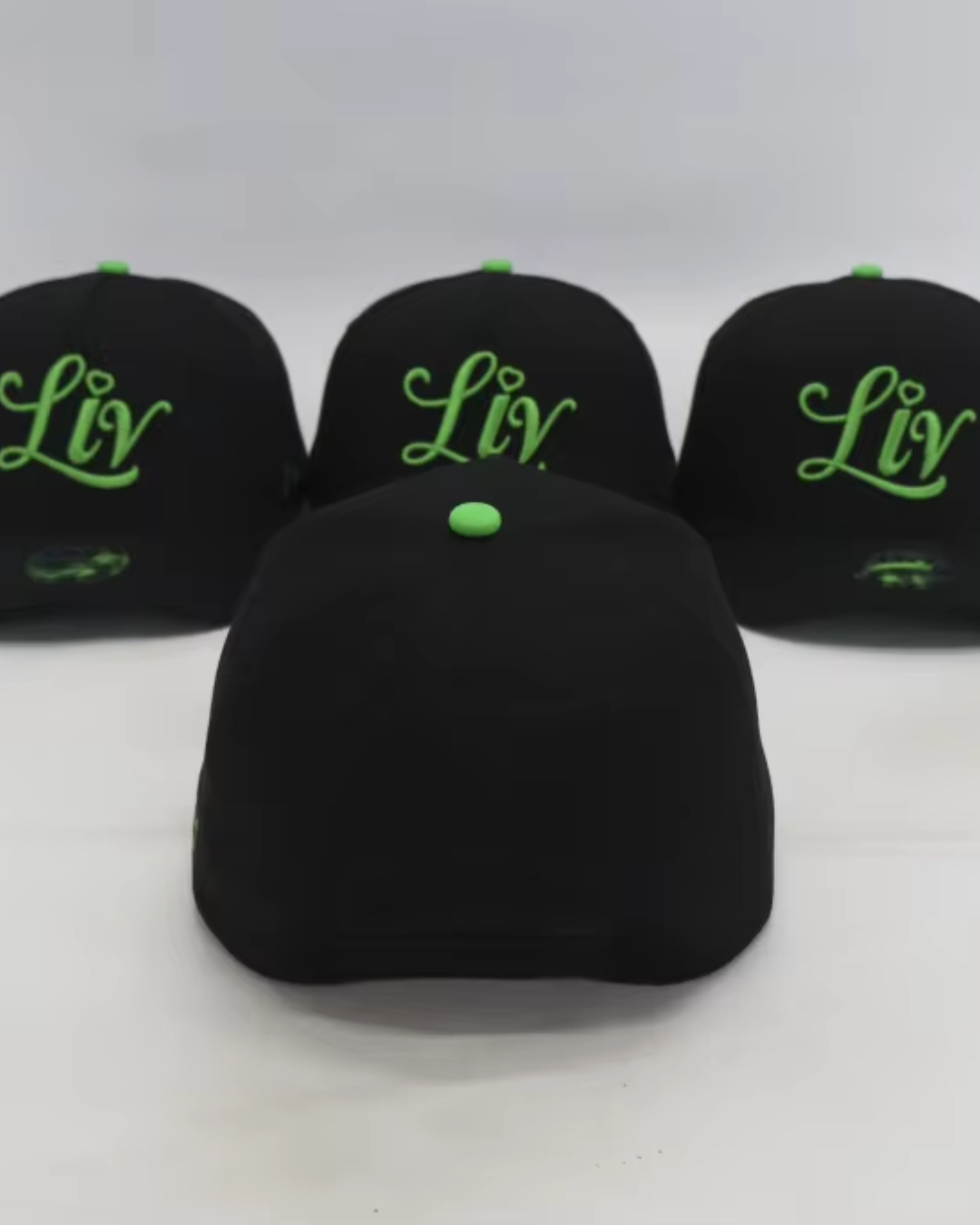 Livy Snapback - Tāonga Green