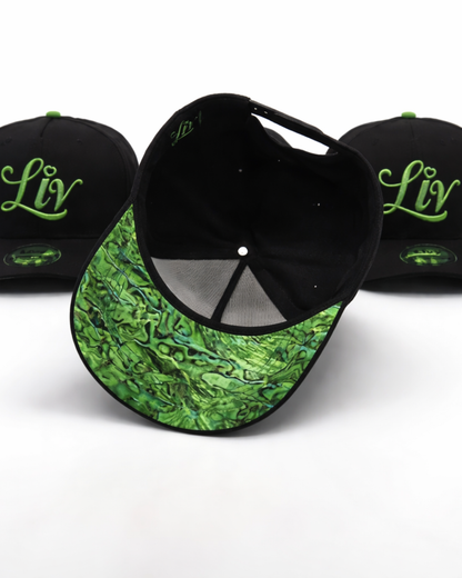 Livy Snapback - Tāonga Green